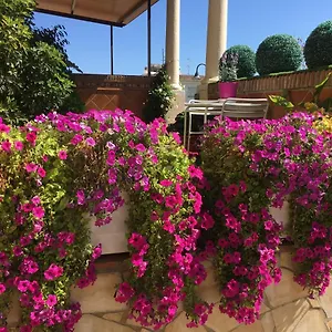 https://apartment-with-private-patio.1costadelsol.com